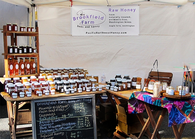 Brookfield Farm Bees And Honey Market Booth